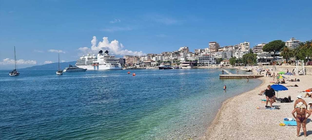 Suncoast Rooms Port Side Саранда Экстерьер фото