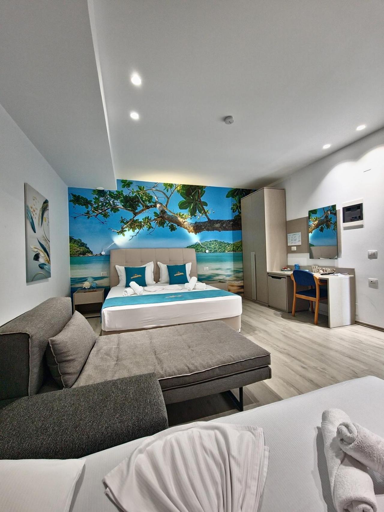 Suncoast Rooms Port Side Саранда Экстерьер фото